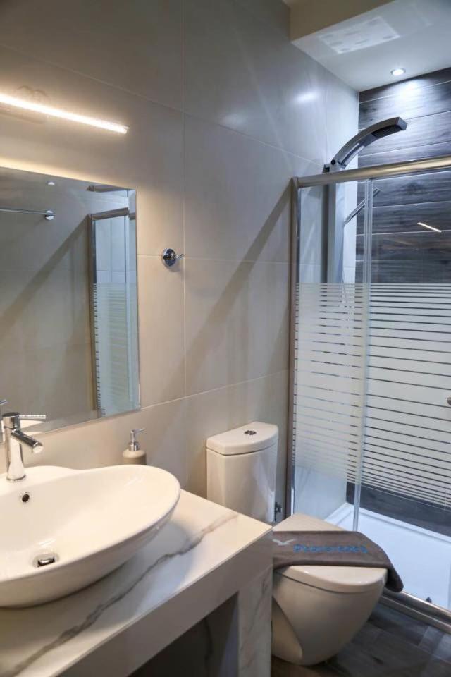 Peristeres Appartments 로다키노 외부 사진